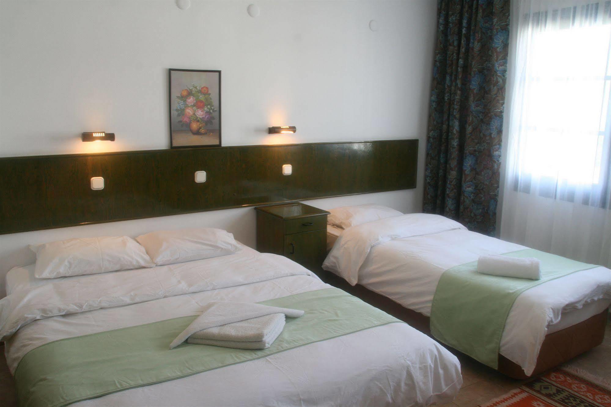 Liman Hotel Kusadasi Luaran gambar